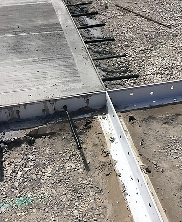 screed-rail-b